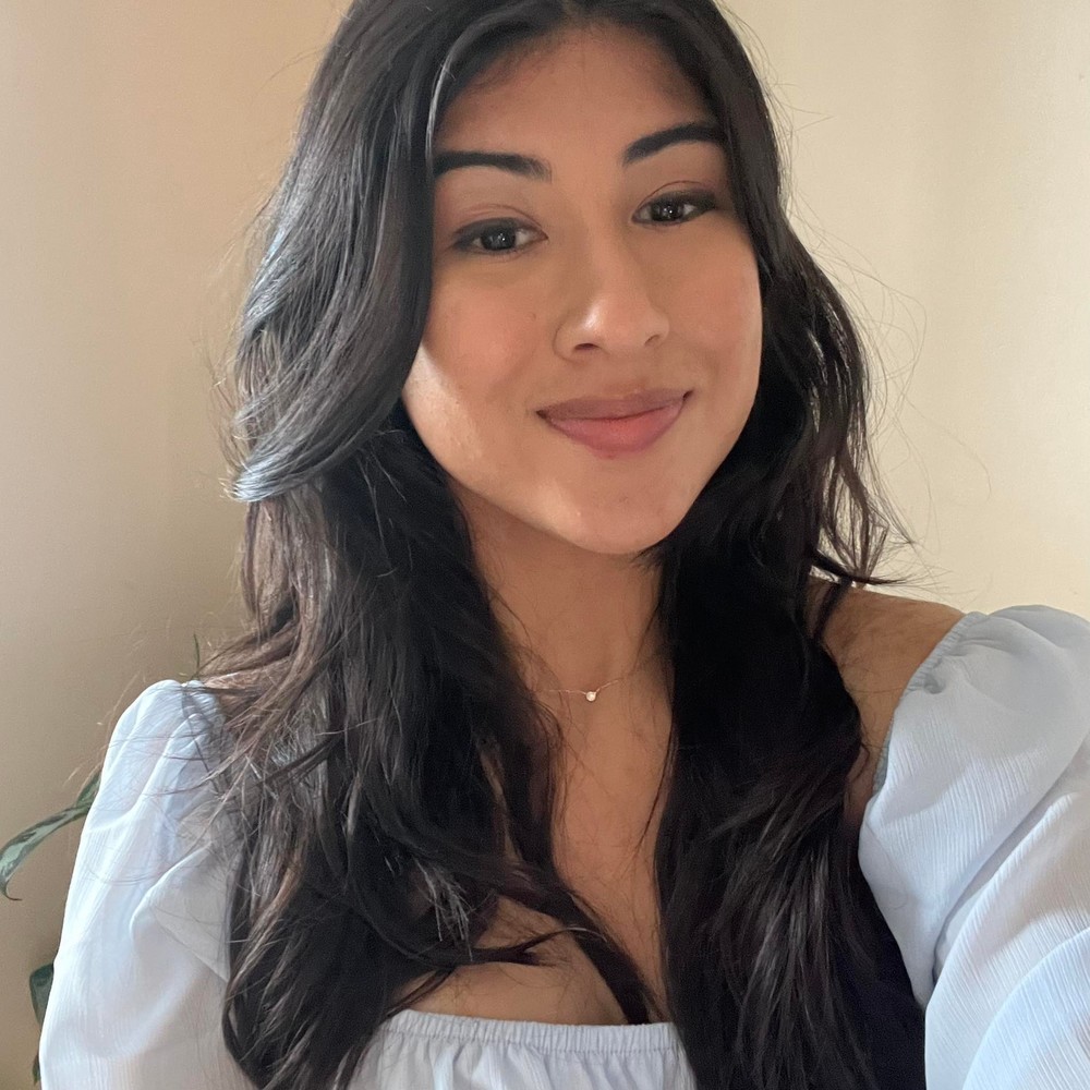 Meet your Posher, Jasmin